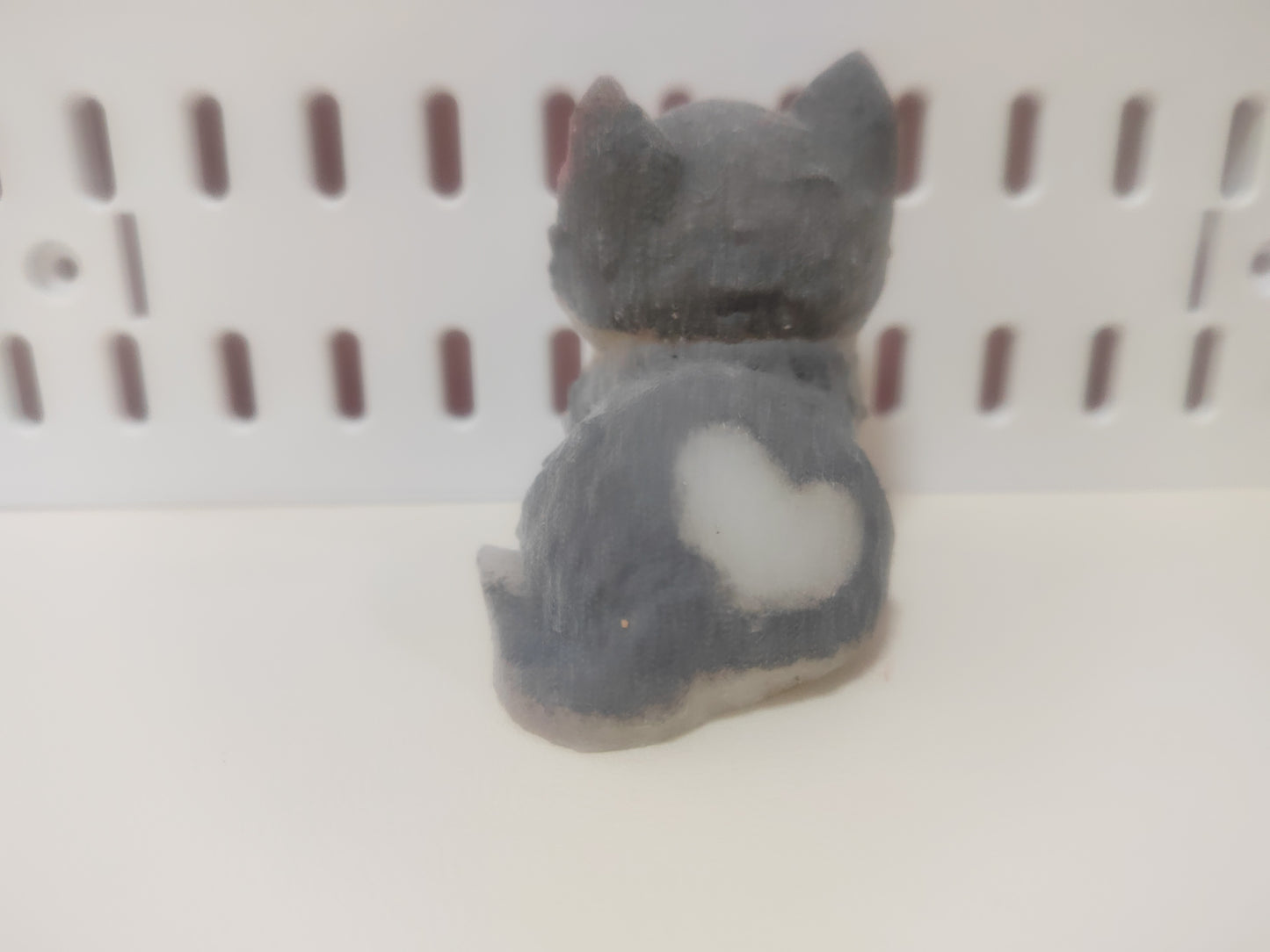 Stress-Relief Toy: Blue and White Kitten - Soft and Cute Handmade Squishy Stress Toy 复制 分享